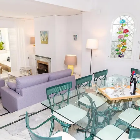 Oasis Club Ii Triplex By Rock