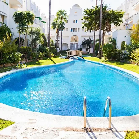 Oasis Club Ii Triplex By Rock Jávea